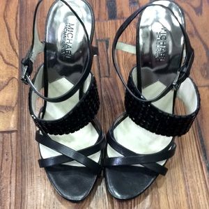 NWOT MICHAEL KORS Sexy Black Heels SZ 10